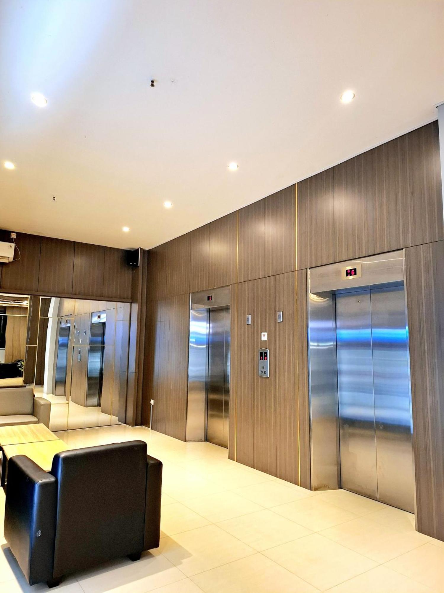 Sm Tower Hotel And Convention Berau Tanjung Redep Eksteriør bilde