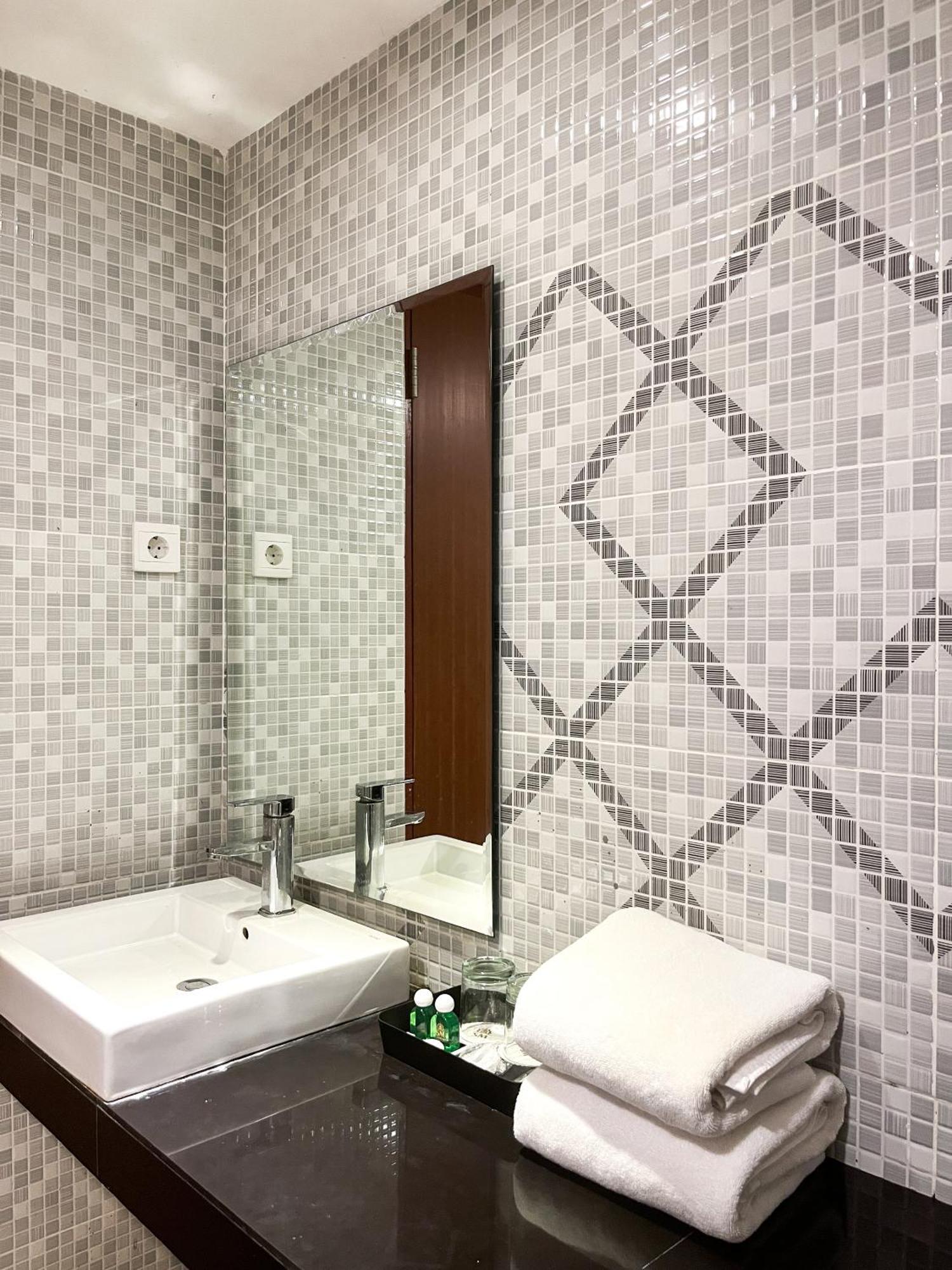 Sm Tower Hotel And Convention Berau Tanjung Redep Eksteriør bilde