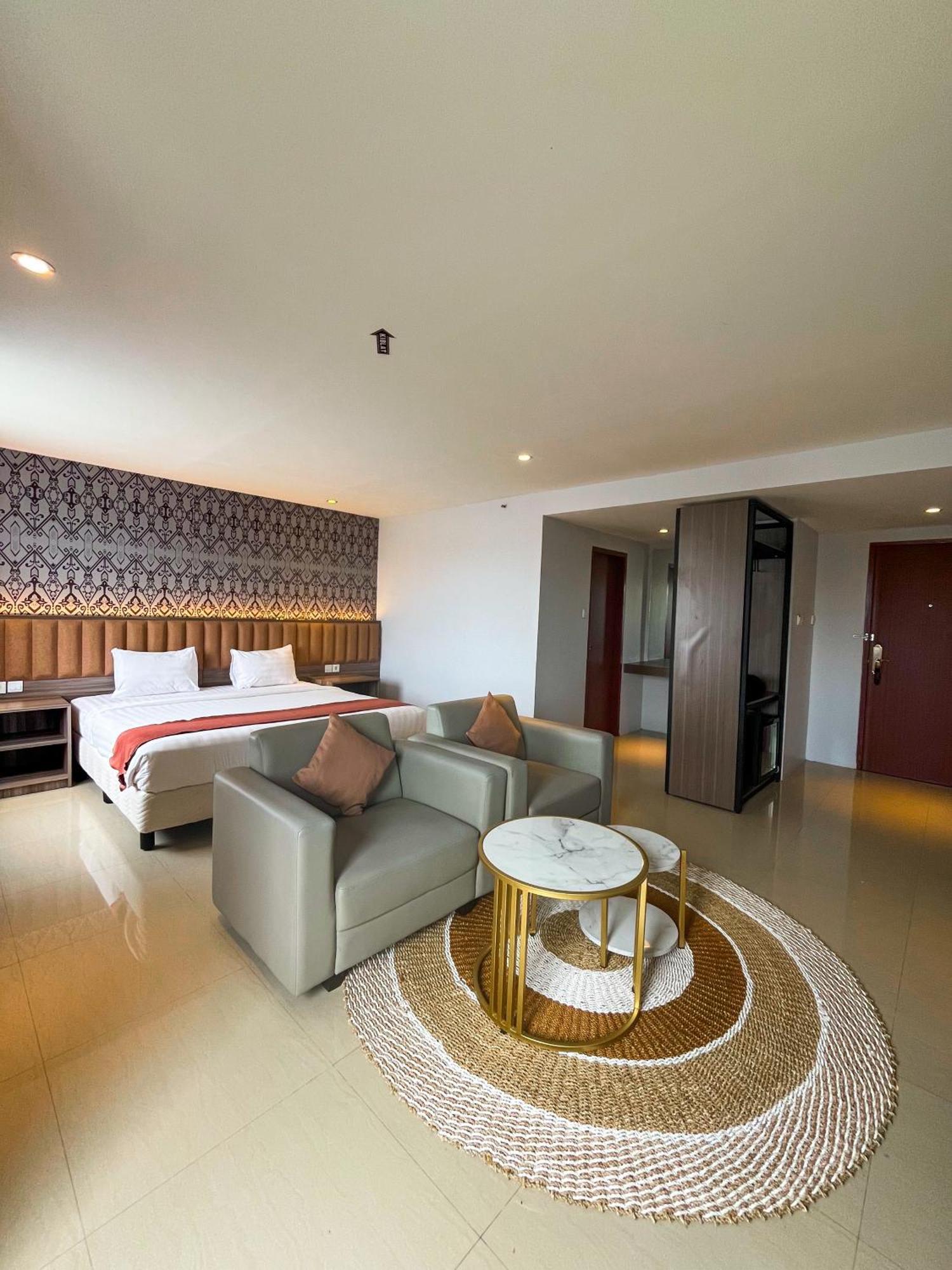 Sm Tower Hotel And Convention Berau Tanjung Redep Eksteriør bilde